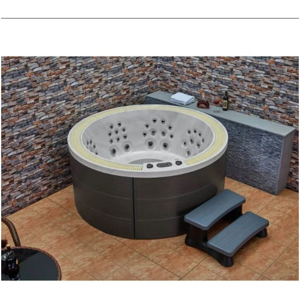 Luxury Spas Studio Oscar WS-007 - Jacuzzi Holding